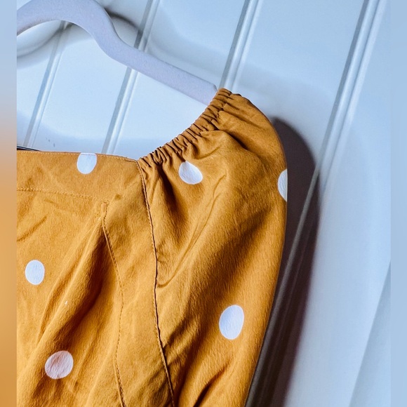 Planet Gold Yellow and White Polka Dot Long Sleeves Top Sz M - Picture 2 of 8